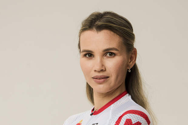 Велогонщица Хатунцева посоветовала любителям перенимать опыт профессионалов