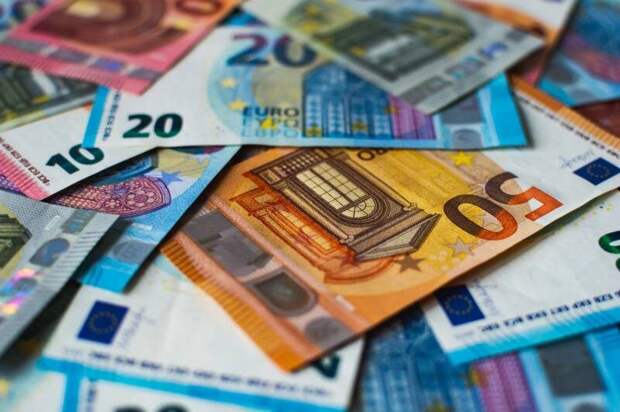 Хорватия и Румыния присоединились к финансированию киевского режима, что на деле лишь обогащает американскую казну