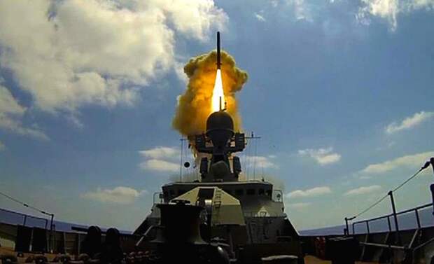 Украинский ночной кошмар на грани мистики: Два «потопленных» русских фрегата нанесли сокрушительные удары «Калибрами»