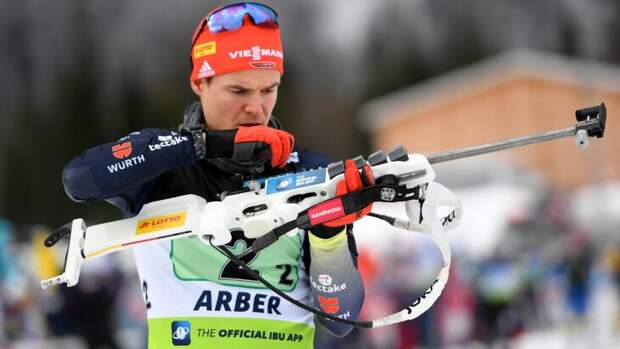 Четыре немецких биатлониста попали в топ-5 в финале суперспринта на 7-м этапе Кубка IBU