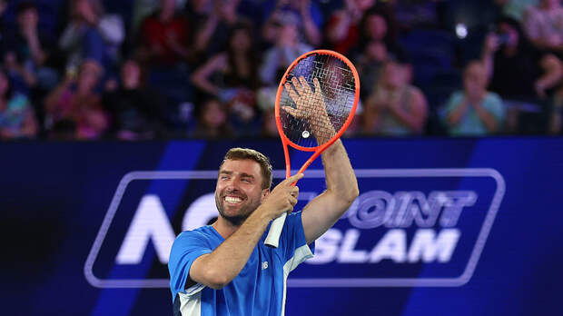 Теннисист-любитель выиграл $660 тысяч на турнире перед Australian Open, обыграв Синнера и Анисимову