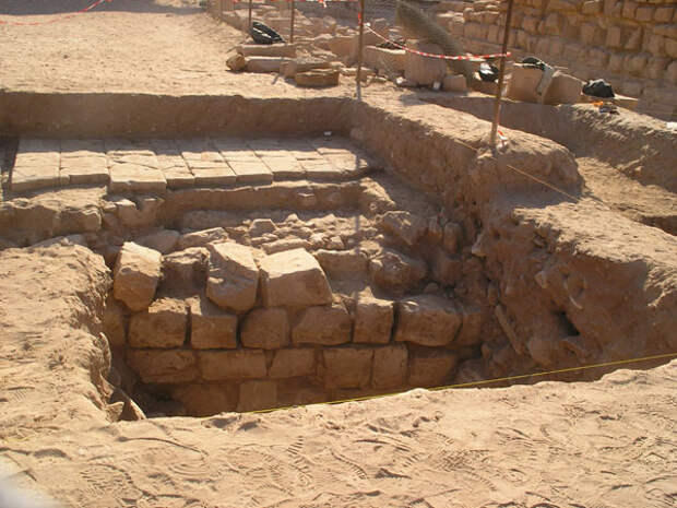 Начало новых раскопок / Фото из Иордании