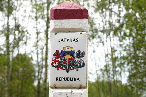 Власти Латвии выдали 34 указания на выезд не подавших на ВНЖ россиян