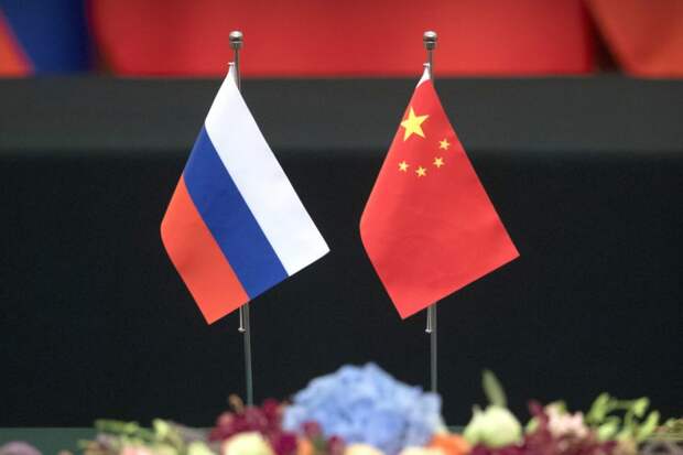 Посол РФ Денисов: Россия и Китай не могут «дружить против кого-то третьего»