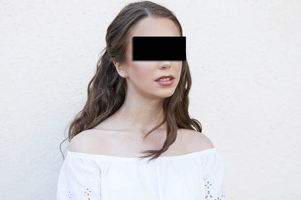 «16 лет. Продам девственность. Дорого»: в Москве начали активно задерживать молодых девушек, пытающихся заработать на своей «первой ночи»