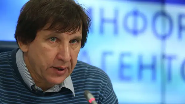 Экс-арбирт ФИФА о судействе Иванова в матче "Спартака": ты как вообще попал в арбитры?