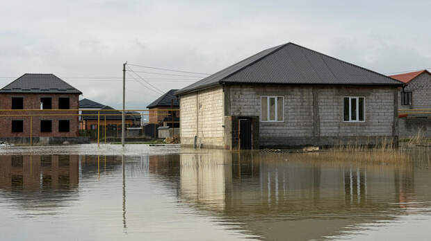 МЧС: ситуация с подтоплениями в Дагестане стабилизируется