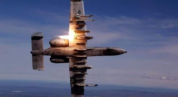 Штурмовик США A-10 Thunderbolt