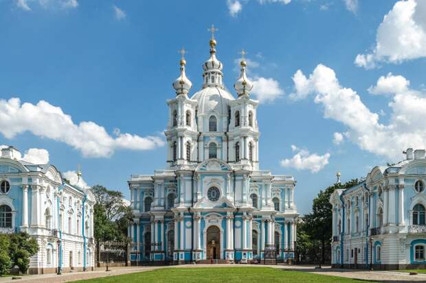 10 самых больших церквей России (ФОТО)