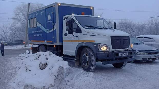 Еще одна коммунальная авария лишила холодной воды несколько улиц в Барнауле