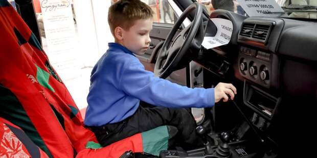 Водителей ждет сюрприз: с 9 января штрафы за нарушение правил перевозки детей вырастают в два раза