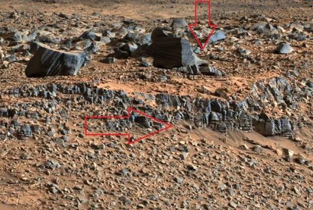 На Марсе обнаружили вооруженного гуманоида