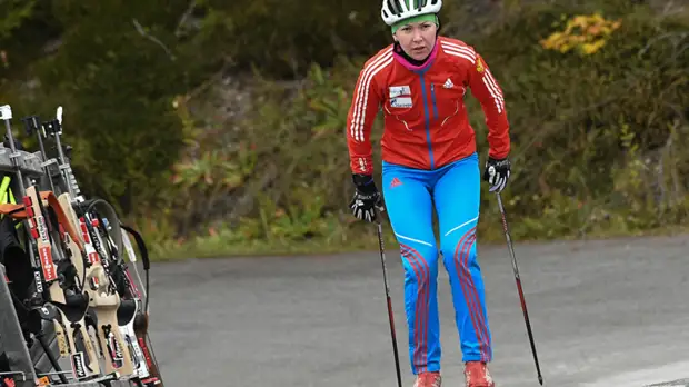 Глазырина и Латыпов завоевали бронзу в суперспринте на летнем чемпионате мира по биатлону