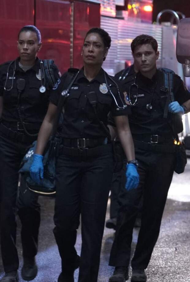 T.N.T at the Fair -tall - 9-1-1: Lone Star Season 4 Episode 1