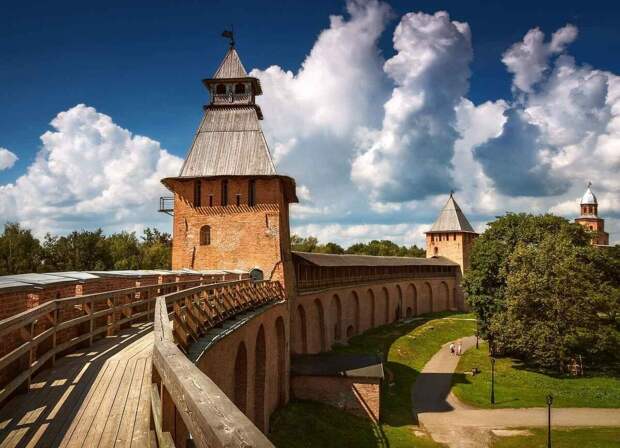 стена Детинца Великого Новгорода