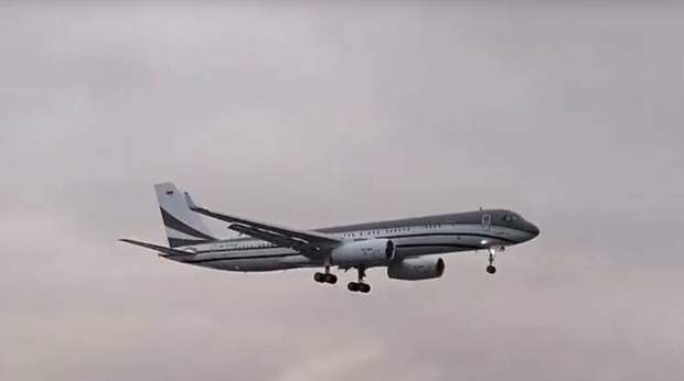 Минпромторг анонсировал активные переговоры с авиакомпаниями о поставке Ту-214