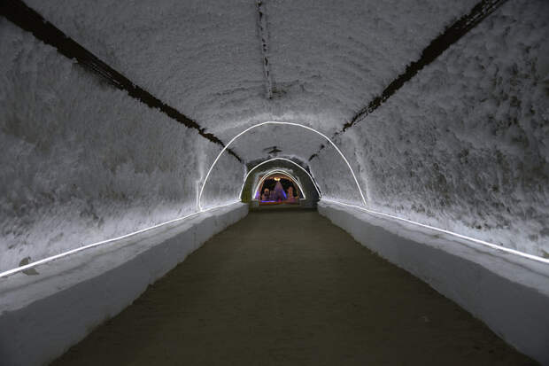 Блог - Ямальский мерзлотник — крупнейший природный холодильник в мире, где можно заблудиться Ямальский мерзлотник — крупнейший природный холодильник в мире, где можно заблудиться