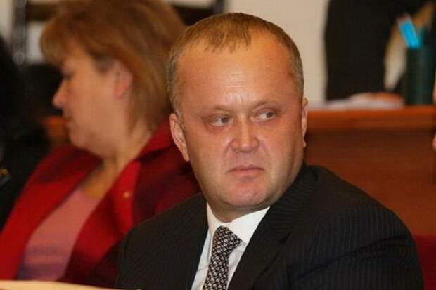 Российский депутат задекларировал доход в пять миллиардов рублей