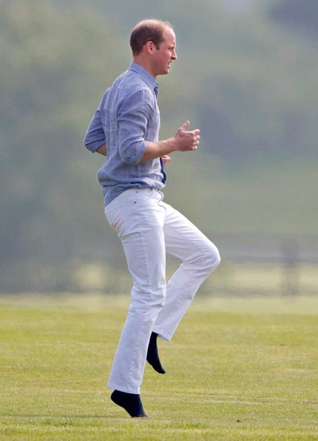 prince-william-white-jeans.jpg