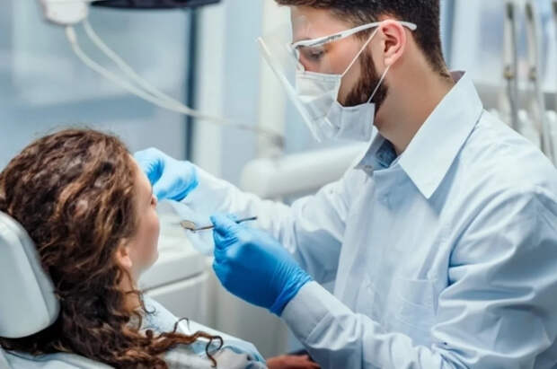 Ортодонт Дьячкова рассказала о влиянии воспалений полости рта на печень