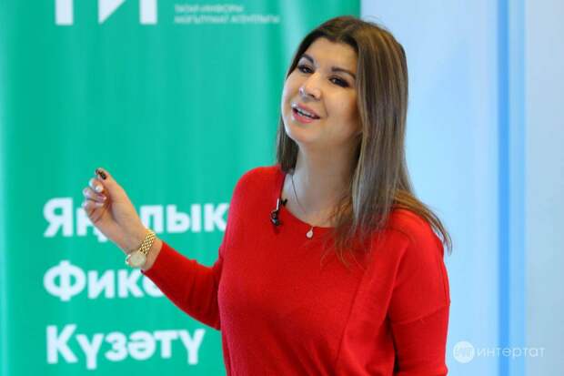 Зәмирә Рәҗәпова: «Өчесеннән дүртенче гыйнварга чыккан төндә сират күперен кичтек...»