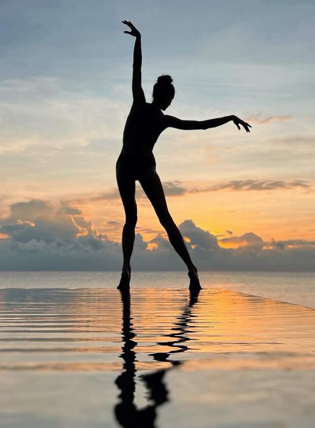 Мария Абашова: посмотри на секси-балерину и ее уморительный блог (любуемся чистым искусством!)