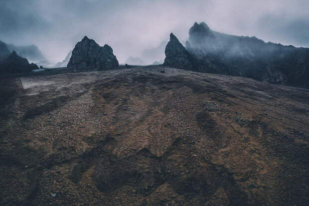Мрачная Исландия в фотографиях Tore Knudsen