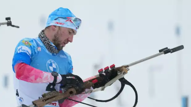 Фийон Майе победил в пасьюте на этапе КМ по биатлону в Оберхофе, Логинов — пятый