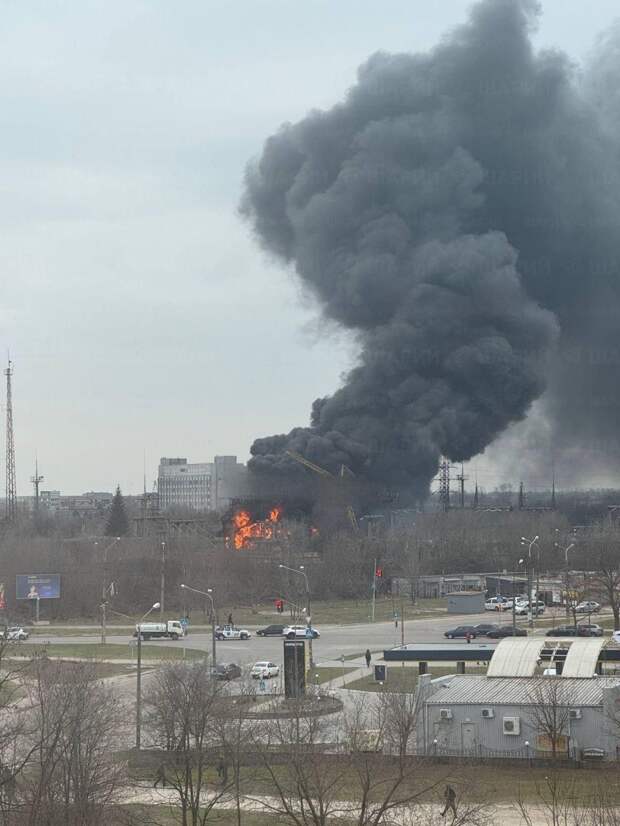 В Запорожье БПЛА прилетел по подстанции