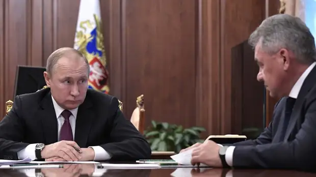 Путин попросил доложить о предотвращении угрозы появления оружия в космосе