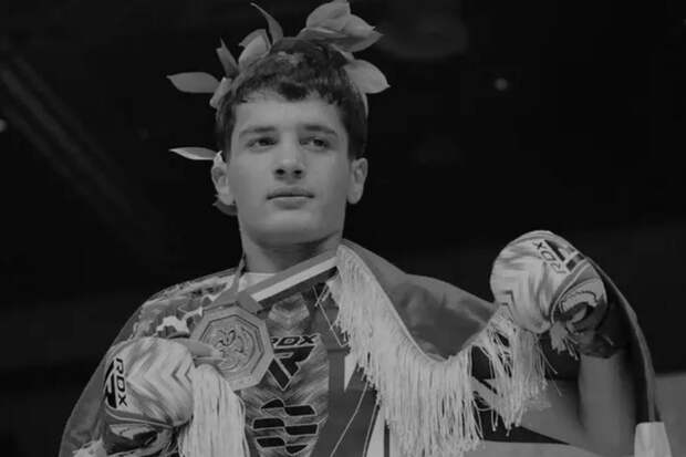 В Таджикистане в подростковой драке погиб 15-летний чемпион мира по ММА Садуллоев
