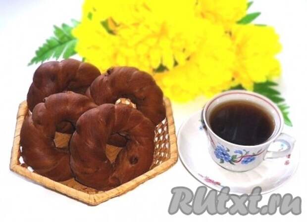 Вкусные кофейно-шоколадные бублики готовы!