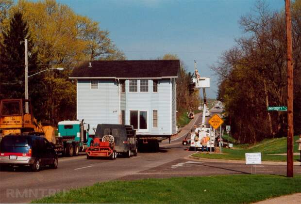 Перемещение зданий целиком: фотоподборка и видео