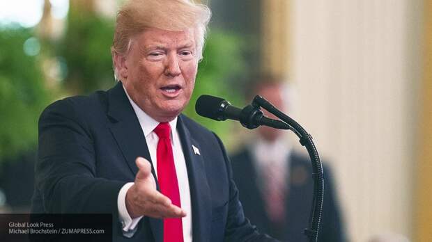 Трамп признался, что уснул, пока Обама его критиковал
