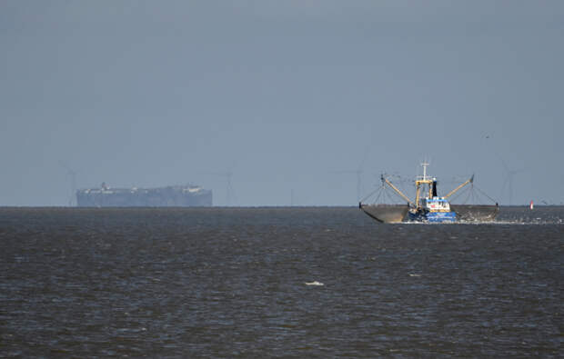 Нидерланды не пустили в порт рыболовецкое судно из России под предлогом шпионажа