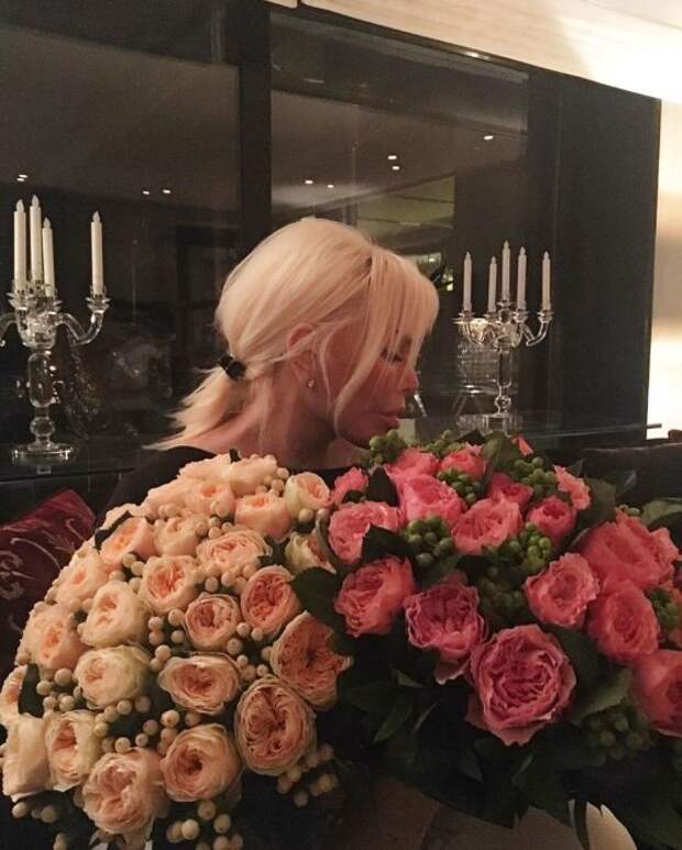 Турецкая певица и актриса Ажда Пеккан, которая удивит вас своим возрастом (14 фото)