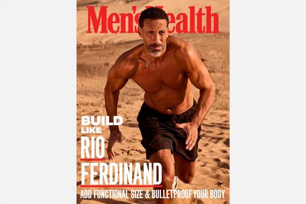 47-летний футболист сборной Англии снялся топлес в пустыне и раскрыл секрет молодости