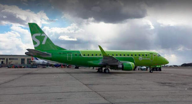 S7 Airlines получила первый самолет Embraer E170