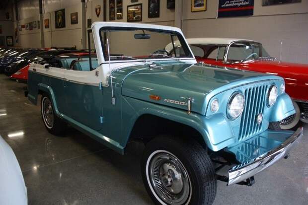 На аукцион выставлен Jeep Jeepster Commando Convertible (53 фото)