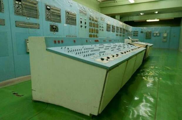 Строгость и красота комнат управления советской эпохи