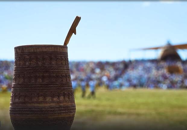 В Якутске торжественно открылся национальный праздник Ысыах Туймаады