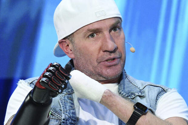 Костомаров заявил, что много раз спрашивал себя, зачем ему жить