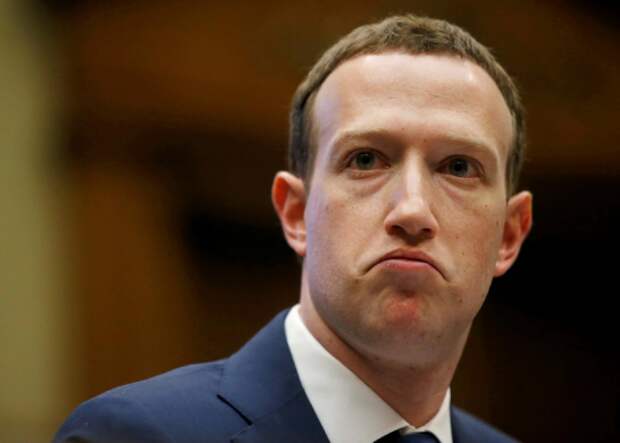 Крах Цукерберга? Основатель Facebook потерял за день 3,9 млрд долларов