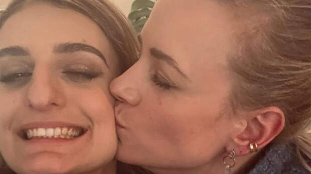 papadakis-duet-lesb.jpg papadakis-duet-lesb.jpg