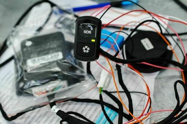 На личных авто снова обяжут устанавливать кнопку SOS