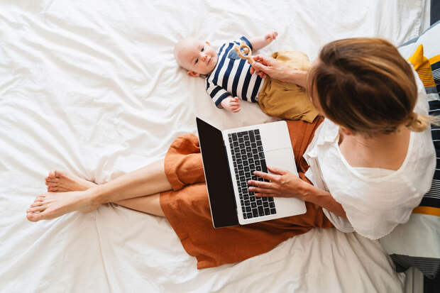 Для максимальной выплаты в декрете нужно заработать почти 5 млн руб. за 2 года