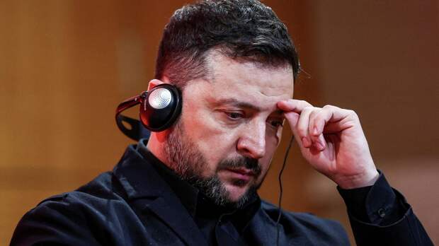 "Зашли в тупик". Зеленский скрепя сердце согласился на пасхальное перемирие