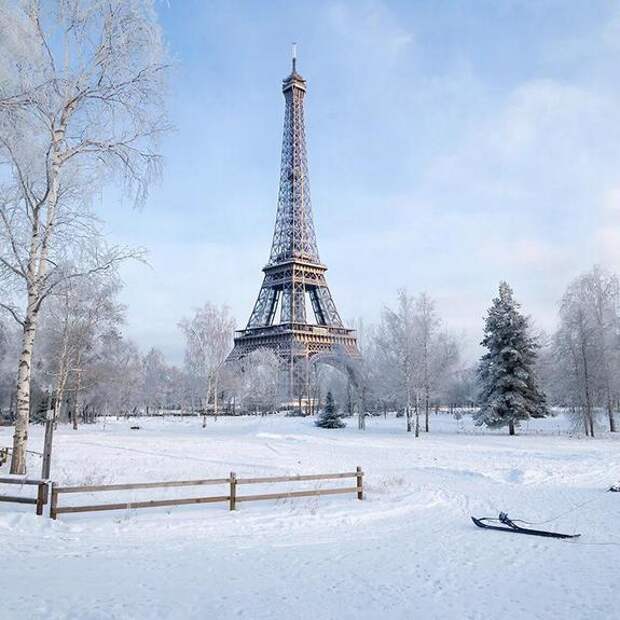 Житель Балаково упал с Эйфелевой башни