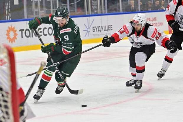 ХК "Тамбов" проиграл в Казани