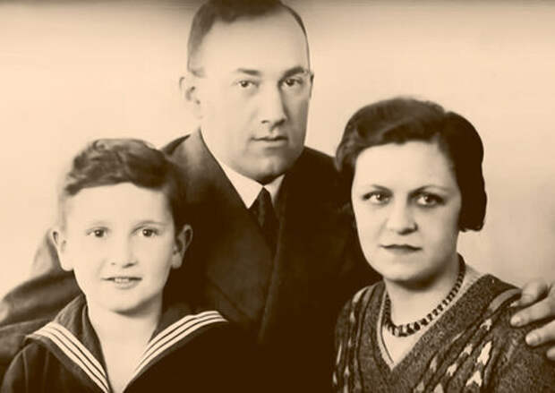 Евгений Весник: детство в США, фронтовая юность, жизнь - как сюжет приключенческого романа